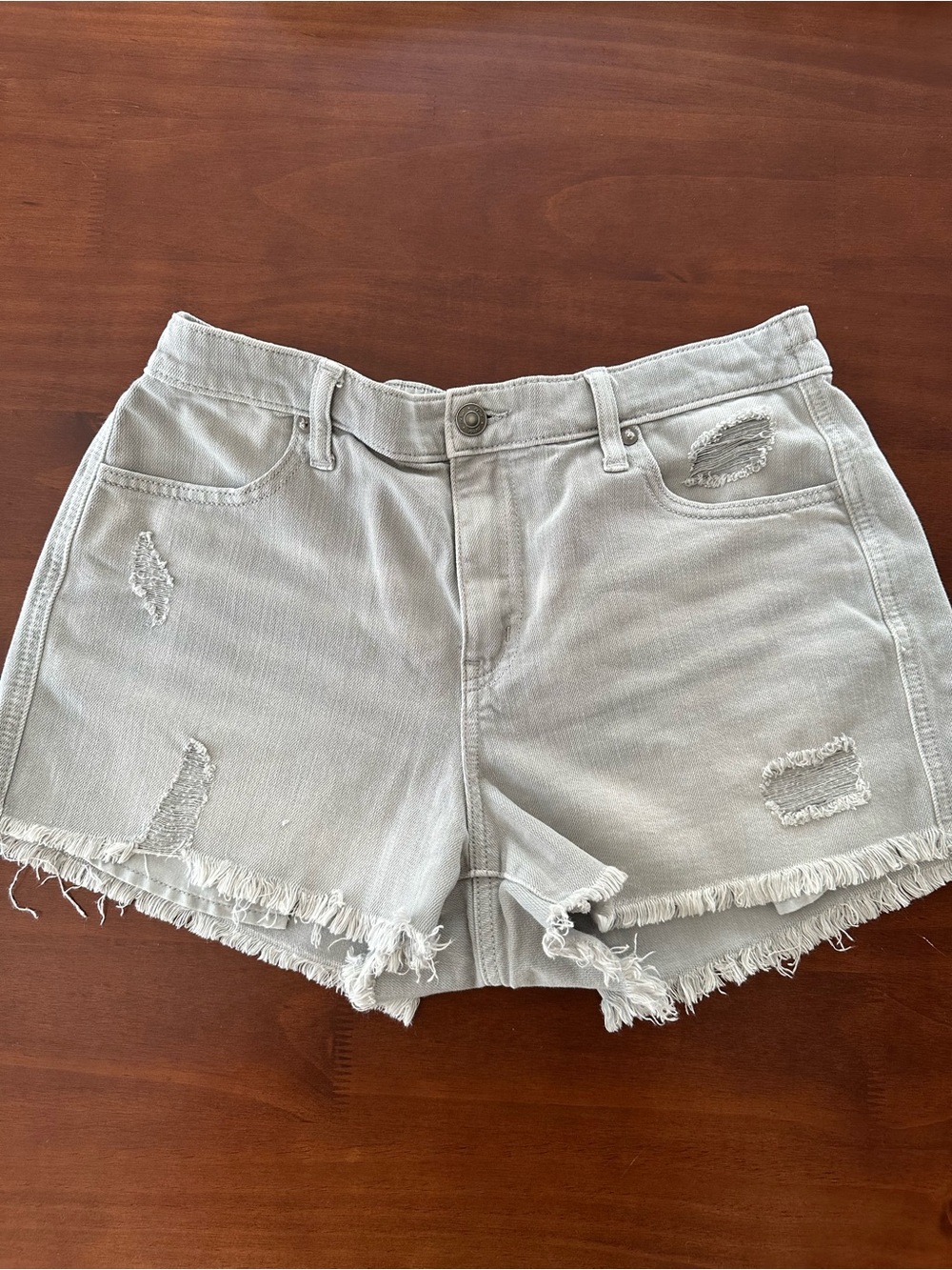 aerie Light Gray Distressed Frayed-Hem Denim Shorts
